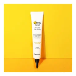 Contorno con Vitamina C Farmstay Citrus Yuja Vitalizing Eye Cream 45ml