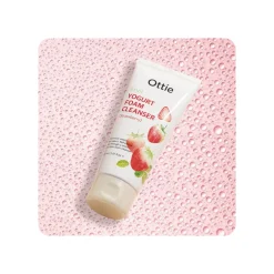 Espuma Iluminadora Ottie Fruit Yogurt Foam Cleanser Strawberry